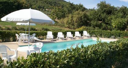 Belvilla by OYO Appartamento del Caminetto