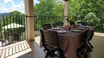 Vila | Balkon