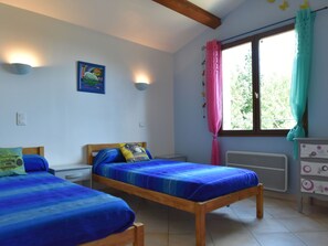 Villa | Room amenity - Courry Views: Pool & Nature (Courry)