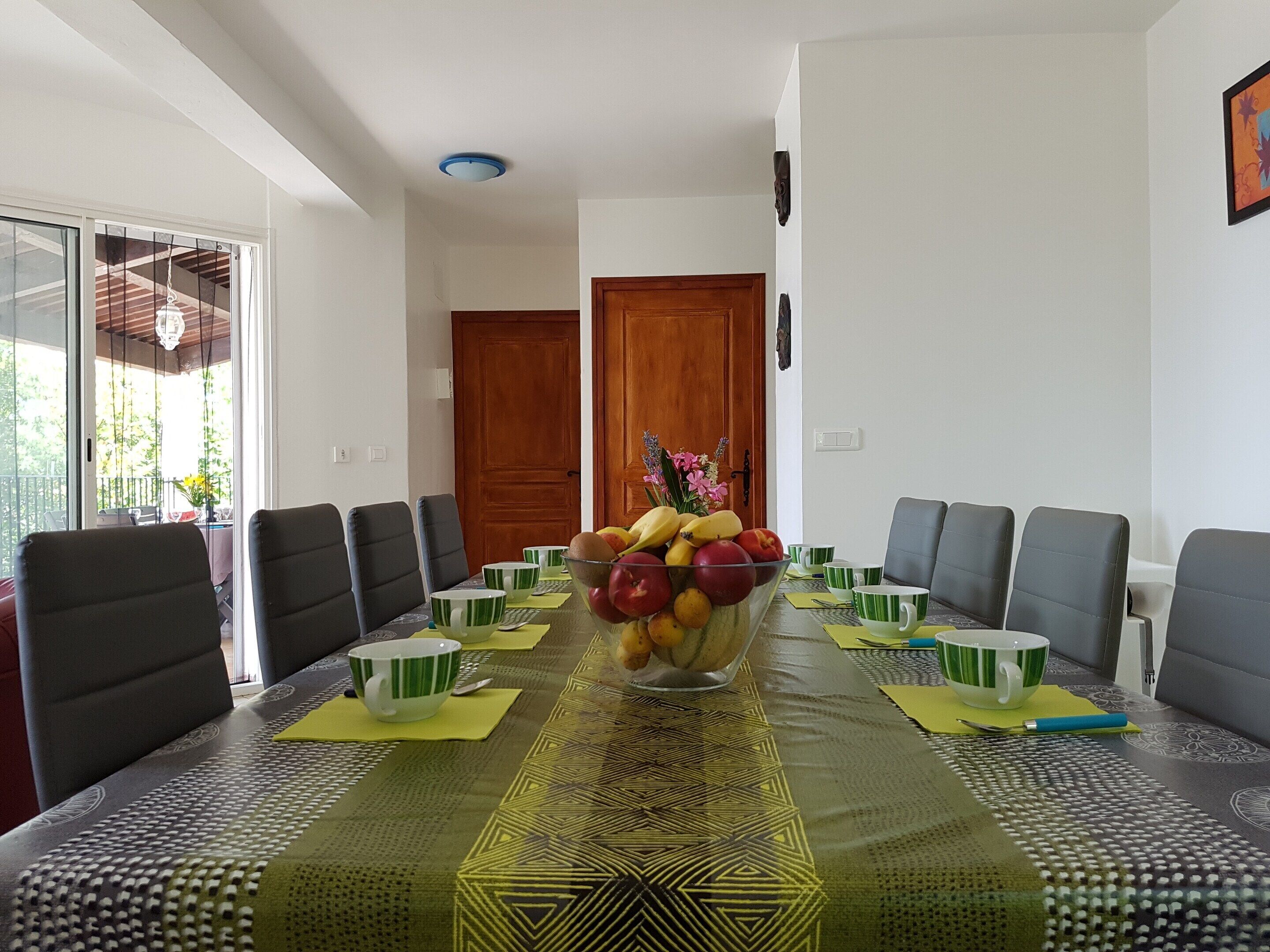 Vila | Tempat makan