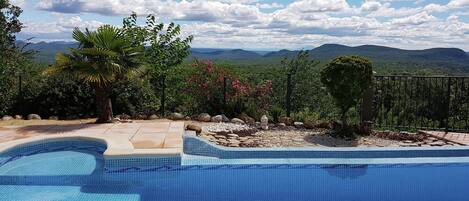 Villa | Pool | Indoor pool, outdoor pool