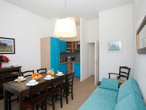 Apartment | Living room - Apartment in Erdeven Near Kerhillio Beach (Erdeven)