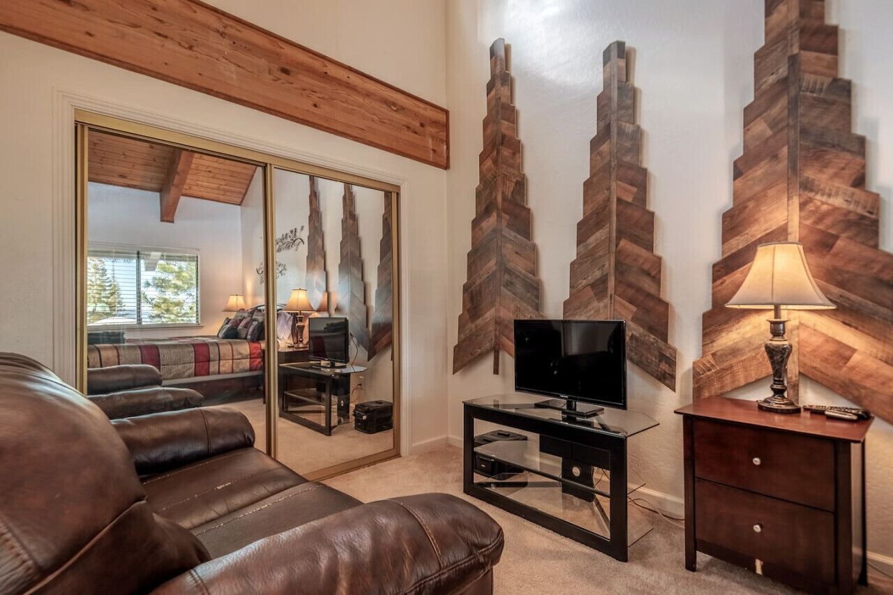 TV connectée, cheminée