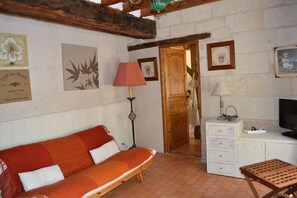House | Living room - Romantic Loire Hideaway (Les Bois d'Anjou)