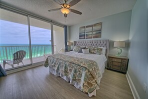 3 室のベッドルーム、アイロン / アイロン台、旅行用ベビーベッド、WiFi (無料)