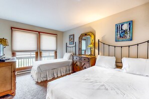 2 slaapkamers, een strijkplank/strijkijzer, wifi, beddengoed