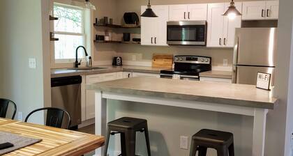 In the heart of Southern Pines & Pinehurst!