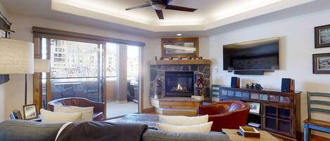 TV, fireplace, DVD player