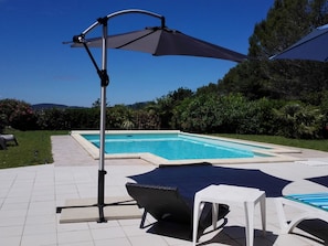 Outdoor pool - A Villa With a Large Garden, Beautiful View, air Conditioning and Private Pool (Villecroze)