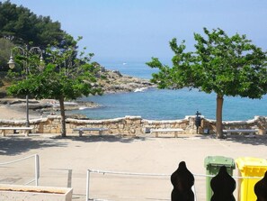 Sulla spiaggia, teli da spiaggia