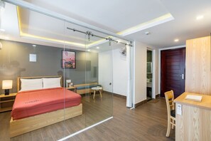 基础开间 | 特色装修、特色家居、办公桌、熨斗/熨衣板