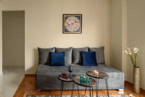 Interior - Acropolis Grand Apartment (Athina)