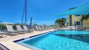 Imagem sem classificação, 3 de 44, botão