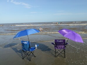 Camastros y toallas de playa