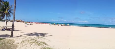 Sulla spiaggia