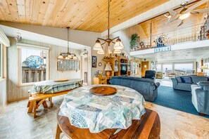 TV, fireplace, video games, DVD player