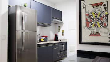 Superluxo 1 | Cozinha privada | Cooktop, torradeira, panela elétrica de arroz