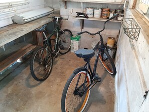 Unclassified image, 5 of 36, button