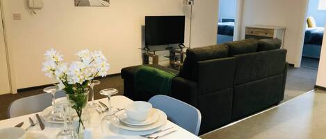 تناول الطعام