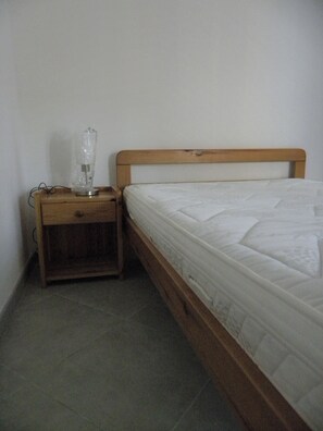 1 bedroom, iron/ironing board, free WiFi