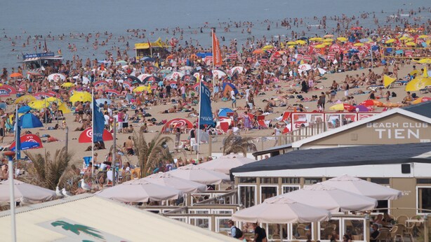 Beach nearby - Sunnyzandvoort (Zandvoort)