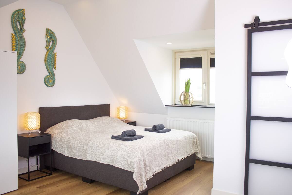 Superior Studio | WiFi (free), bed sheets