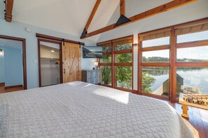 5 Schlafzimmer, Bügeleisen/Bügelbrett, WLAN, Bettwäsche