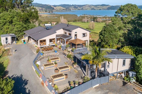 Awesome views and perfect base for fishing trips