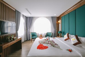 Executive Suite, Sea View | 1 bedroom, premium bedding, down comforters, pillowtop beds