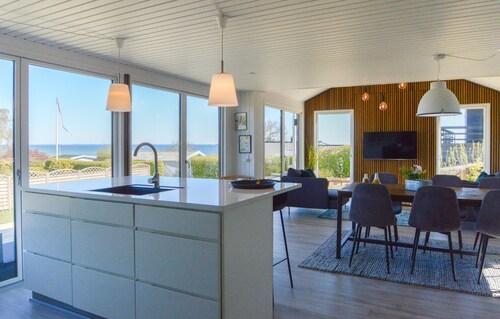 3 bedroom stunning home in Hejls