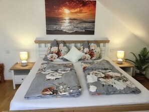 2 chambres, fer et planche à repasser, Wi-Fi gratuit, draps fournis