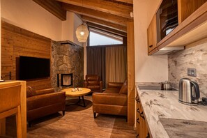 Appartement Exclusif, 2 chambres, sauna, vue montagne (7) | Cuisine privée