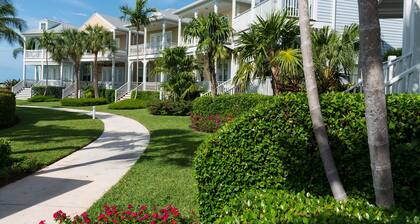 Anglers Reef Islamorada home with ocean views, private marina, beach & pool