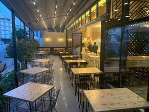 Restaurant - Eval Hotel Sarande (Sarandë)