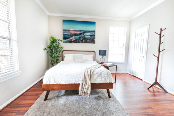 1 bedroom, iron/ironing board, WiFi, bed sheets