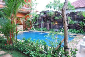 Piscine extérieure