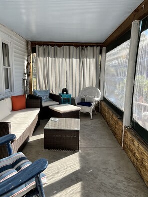 تلفزيون ذكي، كُتُب، طابعة