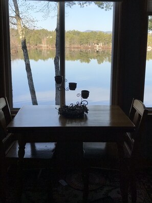 تناول الطعام