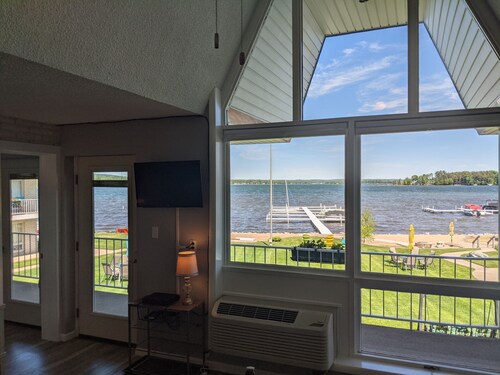 Lakefront Condo on Crooked Lake, Family-Friendly, Boat Slip Available