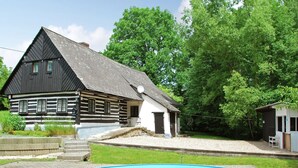 Exterior - Characteristic Holiday Home in Beautiful Surroundings to Enjoy Both During Summer or Winter (Mezileci)