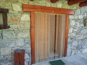 Apartment | Interior detail - Pet-friendly Mountain Escape (Antey-Saint-Andre)