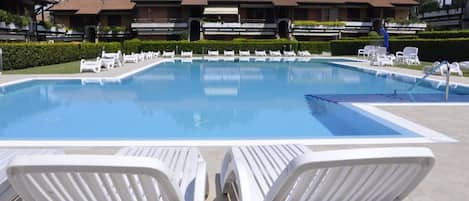 House | Pool | Outdoor pool