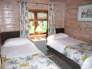 平房 | 3 間臥室、布置獨特、床單