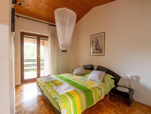 Ferienhaus | 4 Schlafzimmer, individuell eingerichtet, Bettwäsche