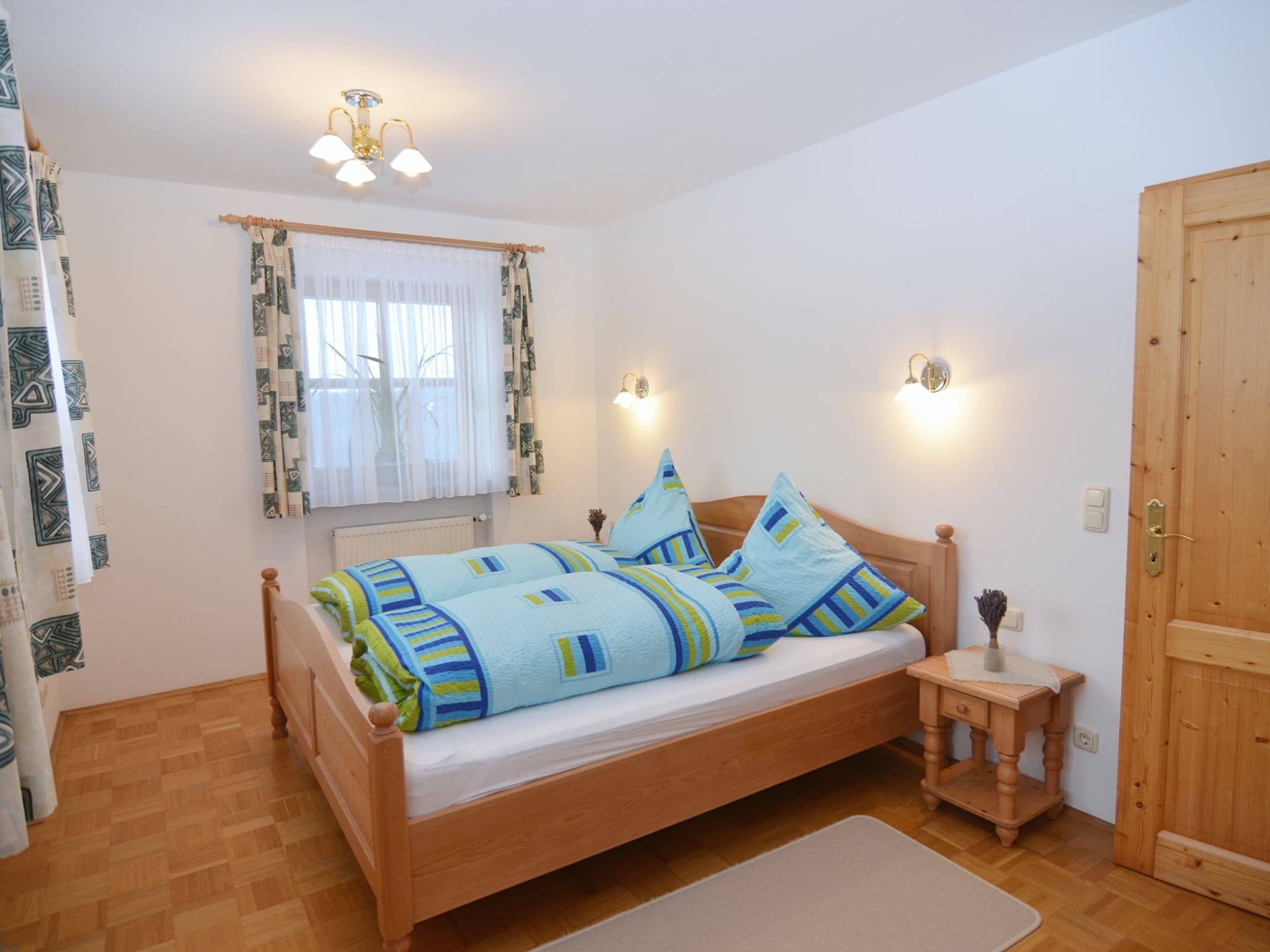 Apartment | 2 bedrooms, individually furnished, bed sheets