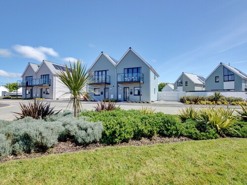 Modern Holiday Home in Westward Ho Near the Sea