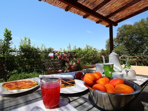 House | Dining
