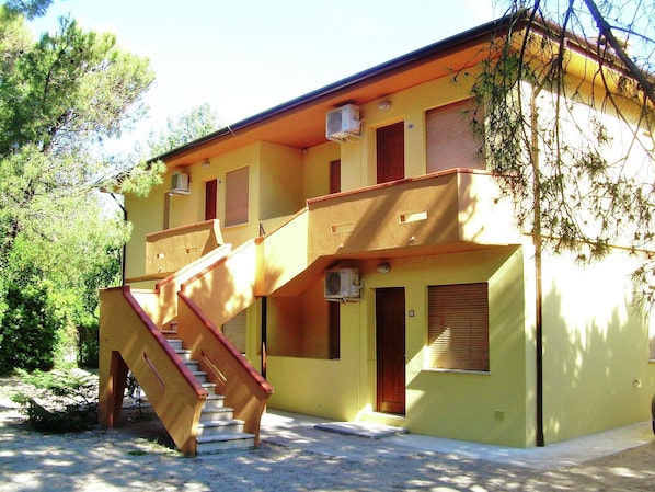 Apartment | Exterior