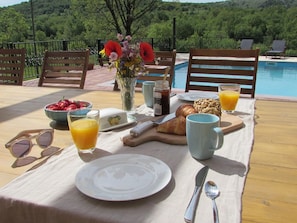 Dining - Villa in Tijarica With Private Pool (Trilj)