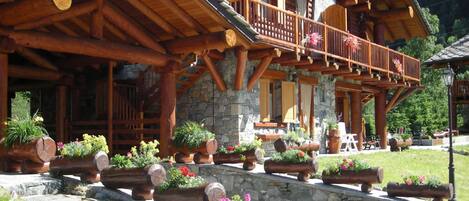 Huoneisto | Ulkopuoli